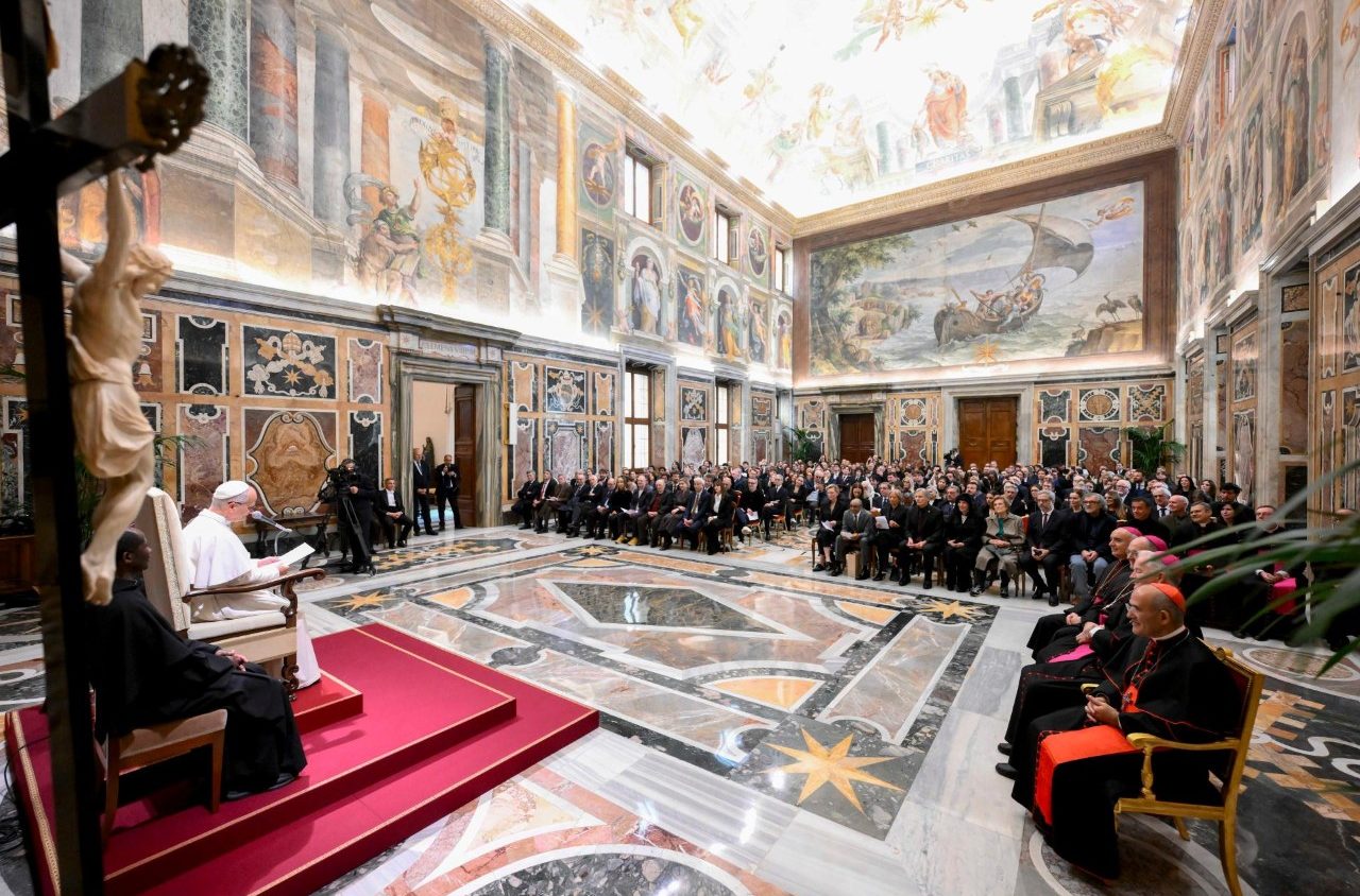 Đức Thánh Cha tiếp các đại diện của thế giới điện ảnh